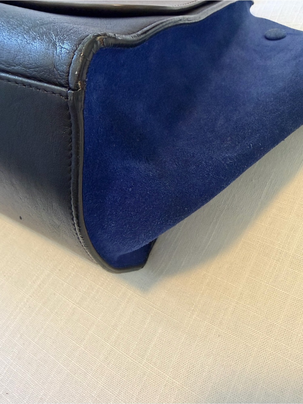 CELINE Leather Trapeze Medium Vintage - Picture 4 of 15